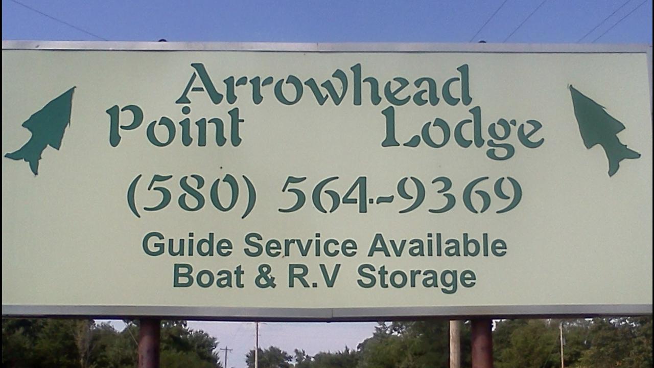 Arrowhead Point Lodge & Campground Kingston Экстерьер фото