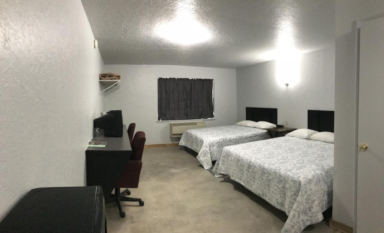 Arrowhead Point Lodge & Campground Kingston Экстерьер фото