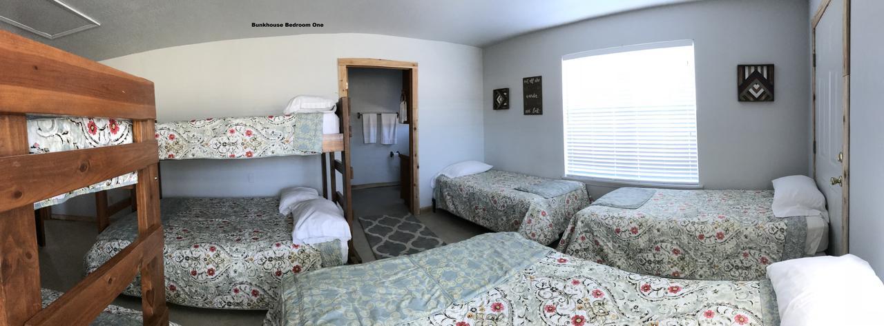 Arrowhead Point Lodge & Campground Kingston Экстерьер фото